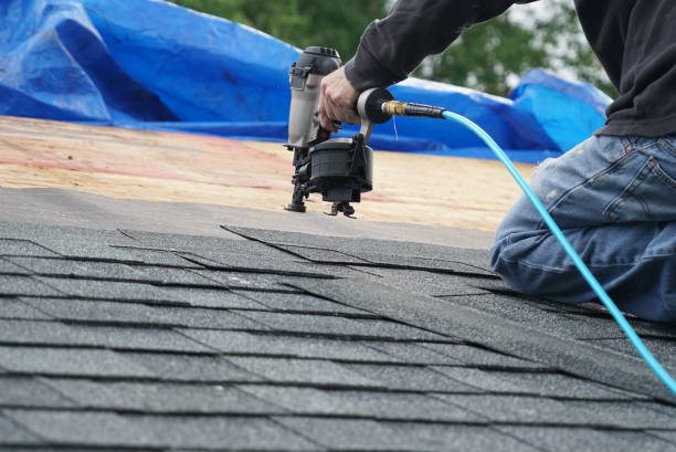 Best Flat Roof Repair Services  in Eatonville, WA
